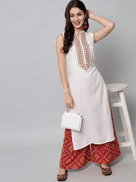White Ethnic Motifs Thread Work Kurta Image