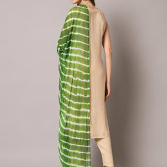 Floral Embroidered Kurta Back