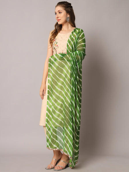 Floral Embroidered Kurta Standing