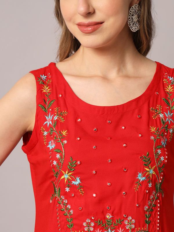 Red Embroidered Kurta Set Close View