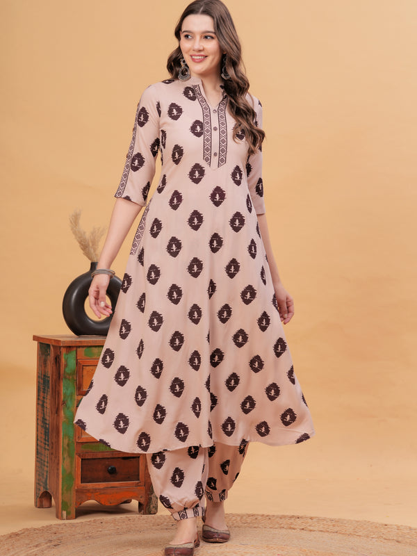Women Ethnic Motifs Printed Regular Kurta with Patiala