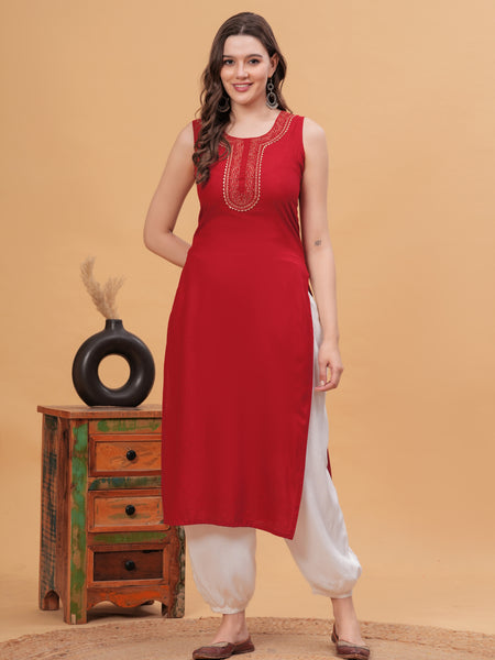 Women Gotta Patti Kurta with Harem Pants