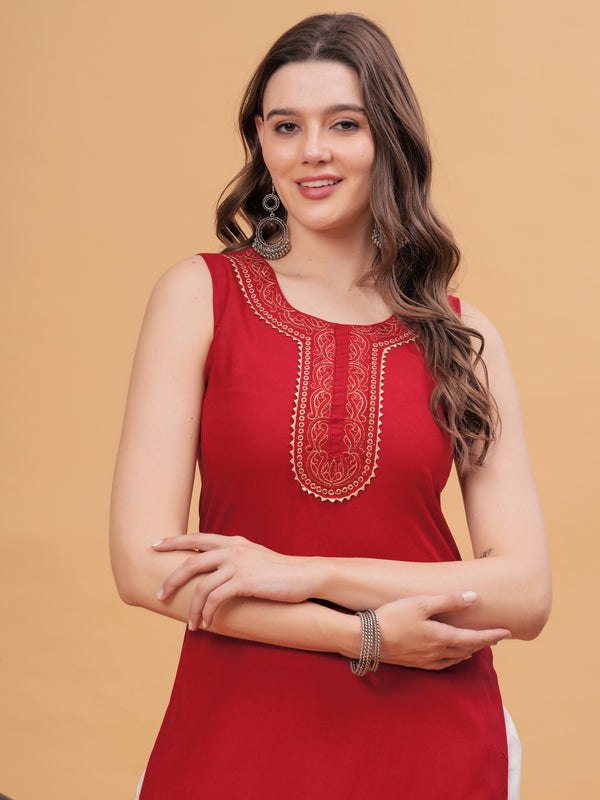 Women Gotta Patti Kurta with Harem Pants