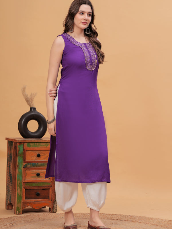 Women Embroidered Purple Kurta with Harem Pants
