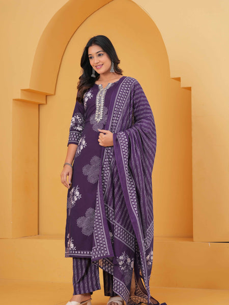 Women Pure Cotton Kurta with Trousers & With Dupatta