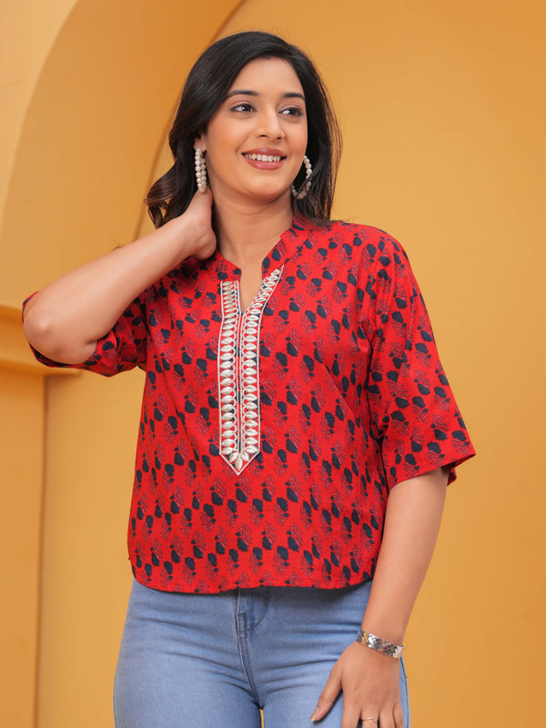 Geometric Print Mandarin Collar Cotton Top