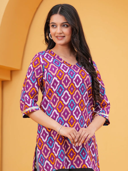 Geometric Printed V-Neck Cotton Kurti