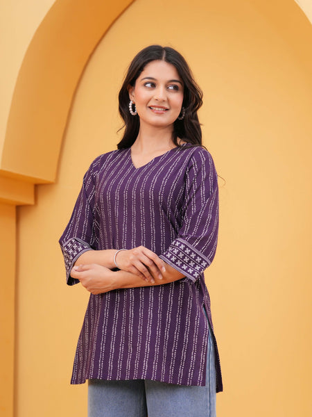 Printed V-Neck Pure Cotton Kurti