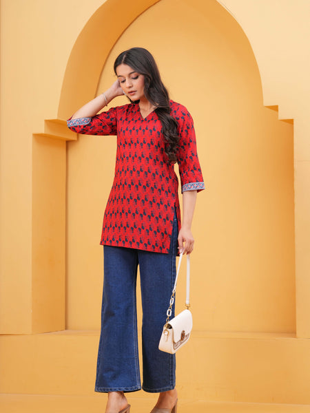Ethnic Motifs Printed V-Neck Cotton Kurti