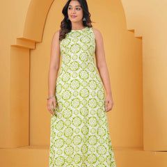Women Dyed Regular Kurta with Palazzos