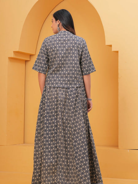 Women Ethnic Motifs Printed Regular Thread Work Kurta with Skirt