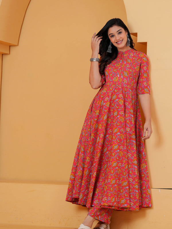 Women pink floral cotton Anarkali kurta set for Women

