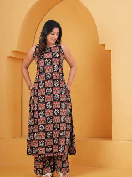 Women Printed Regular Kurta with Palazzos