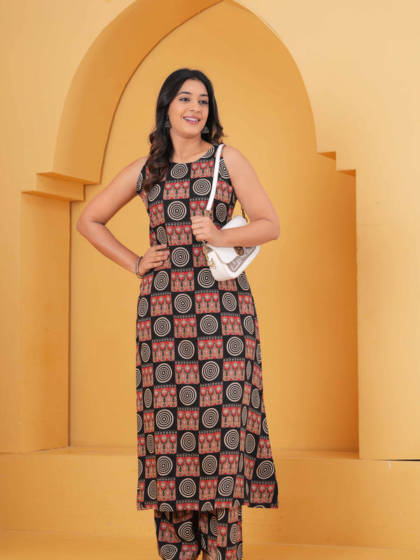 Women Printed Regular Kurta with Palazzos