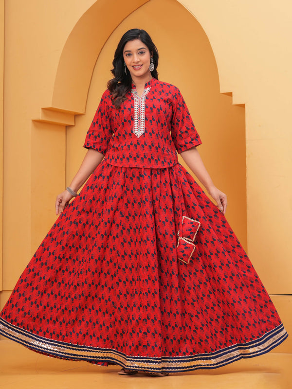 Festive red ethnic kurta set for women