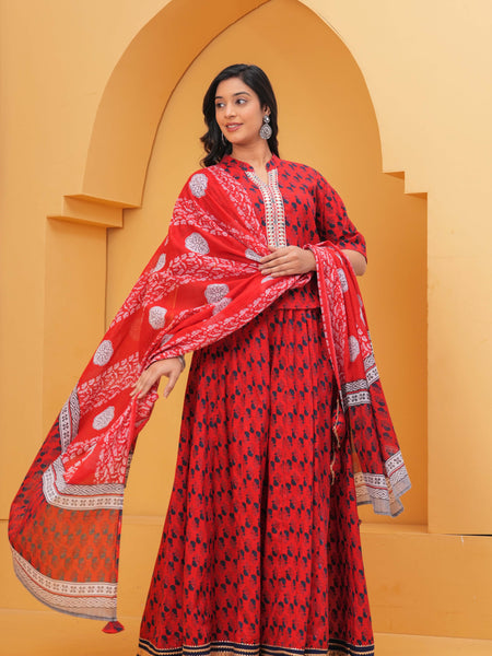 festive kurti with skirt
