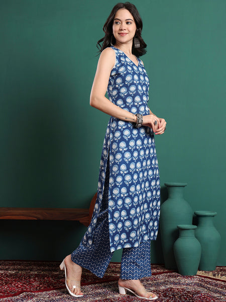 Women Floral Printed Cotton Kurta with Trousers & Dupatta