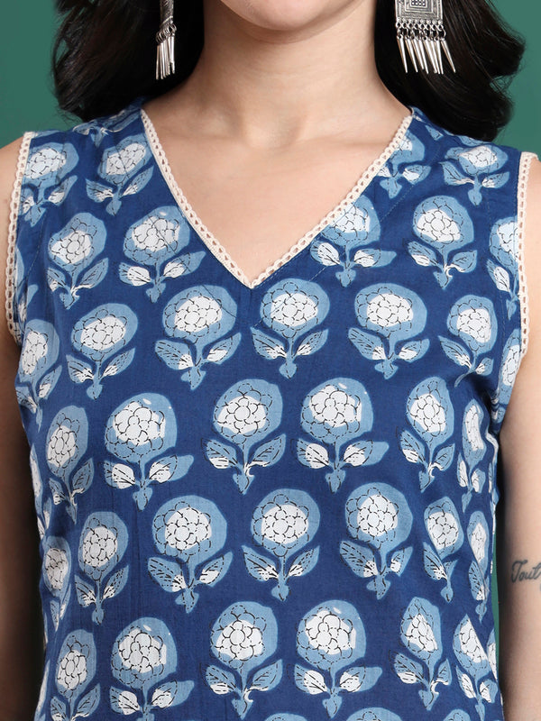 Women Floral Printed Cotton Kurta with Trousers & Dupatta