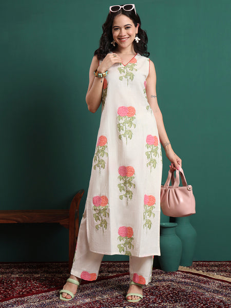 Floral Printed V-Neck Jute Cotton Kurta With Trousers