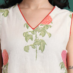 Floral Printed V-Neck Jute Cotton Kurta With Trousers