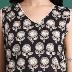 Floral Printed V-Neck Pure Cotton Kurta With Trousers & Dupatta