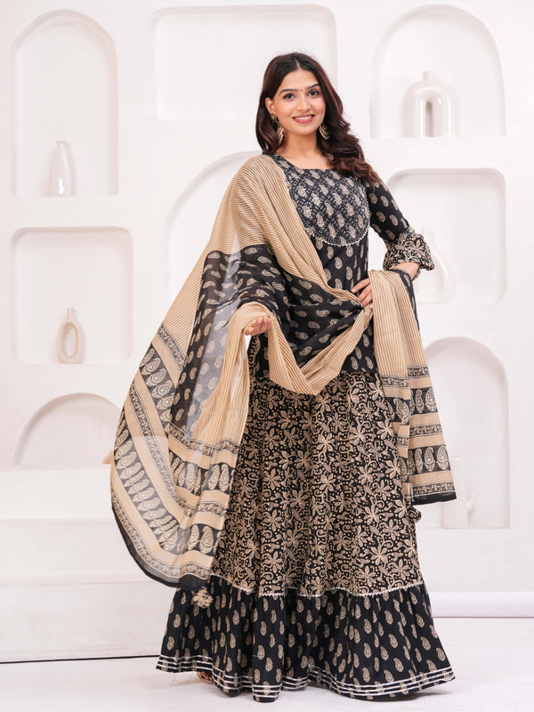 Women Paisley Printed Cotton Kurti with Skirt & Dupatta