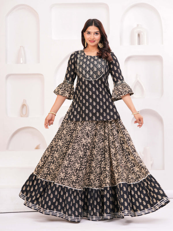 Women Paisley Printed Cotton Kurti with Skirt & Dupatta
