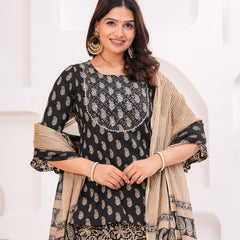 Women Paisley Printed Cotton Kurti with Skirt & Dupatta