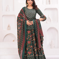 Women Floral Printed Cotton A-Line Kurti with Skirt & Dupatta