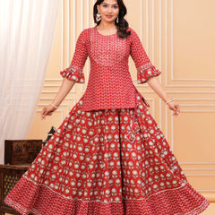 Women Floral Printed Regular Pure Cotton Kurti with Skirt & Dupatta