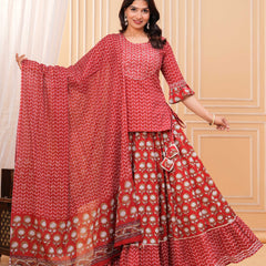 Women Floral Printed Regular Pure Cotton Kurti with Skirt & Dupatta